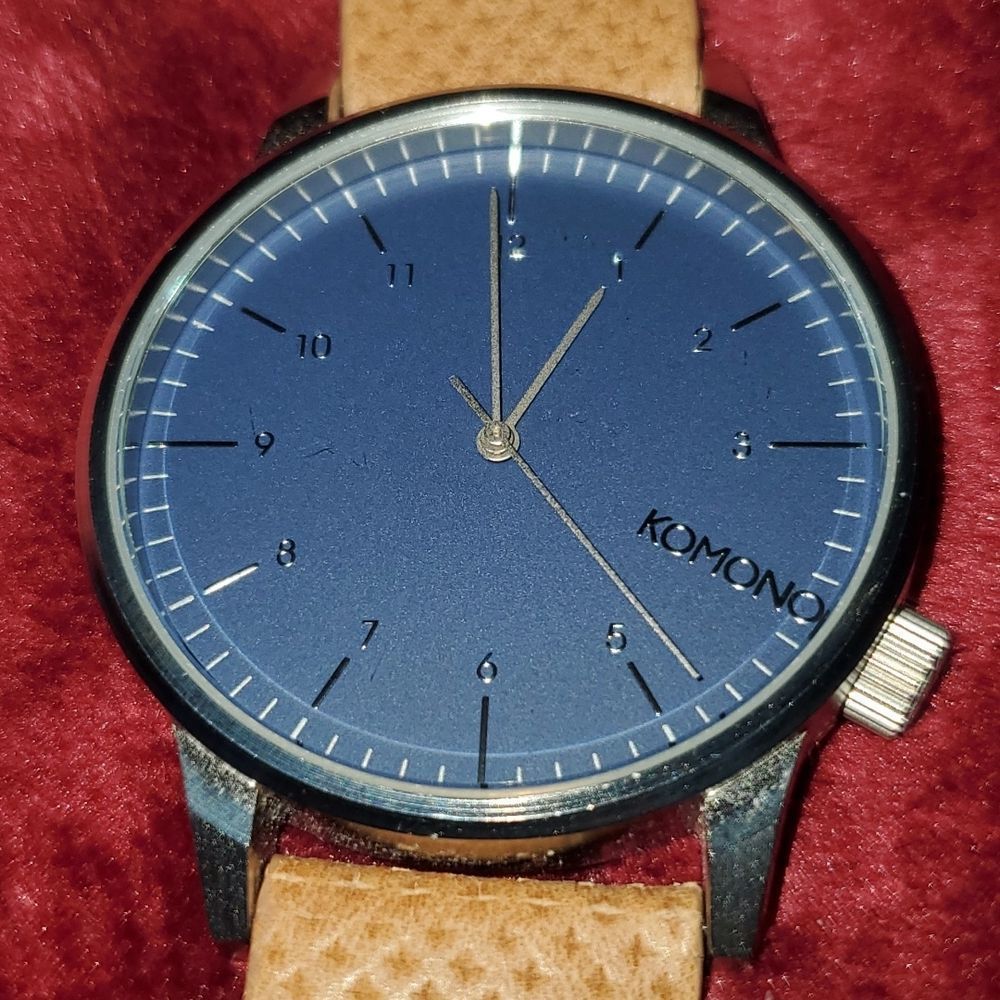 Komono The Winston Mens Minimalist Watch Slate Blue Face Leather Band KOM-W2000‎